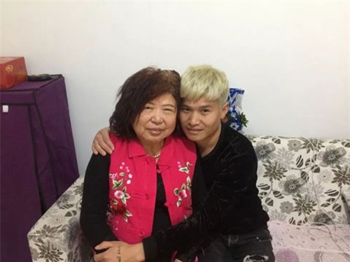 Cặp đôi vợ 65, chồng 28 tuổi quyết định thụ tinh nhân tạo để có con