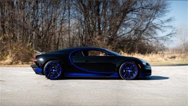 Bugatti Chiron mới 99,9% được rao bán lại rẻ hơn giá gốc - Ảnh 1.