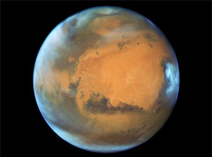 Cận cảnh hồ băng khổng lồ trên Sao Hỏa - Ảnh 6.