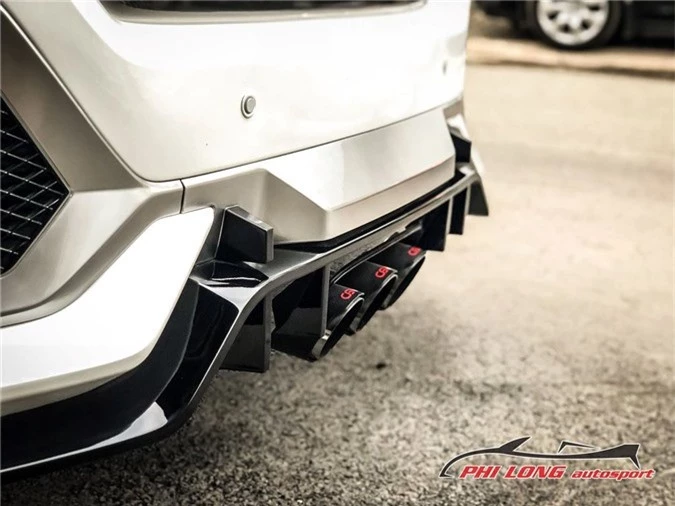 Honda Civic độ widebody cực ngầu ra lò từ PhiLong Autosport ảnh 11