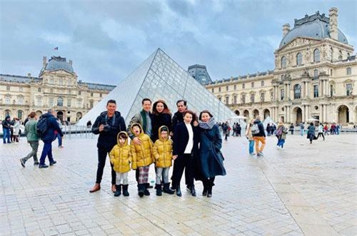 Hồ Ngọc Hà bỏ show đưa gia đình đi du lịch, bật mí niềm vui lớn nhất đời mình