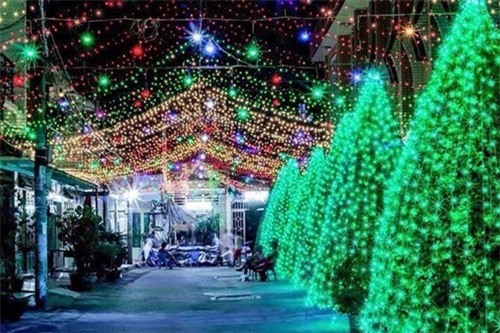 Điểm danh những khu phố vui nhất mùa Noel 2018 ở Sài Gòn