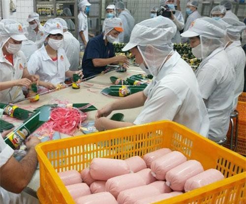 Hiểm họa từ kháng sinh sử dụng bừa bãi trong chăn nuôi