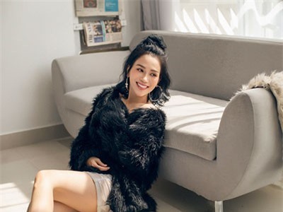 Sĩ Thanh gợi ý mặc đẹp đi chơi Noel