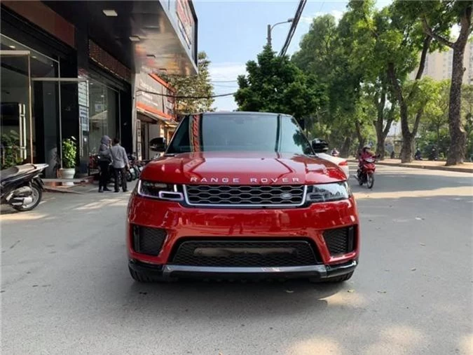 Cảm nhận nhanh Range Rover Sport HSE 2018 đầu tiên về Việt Nam