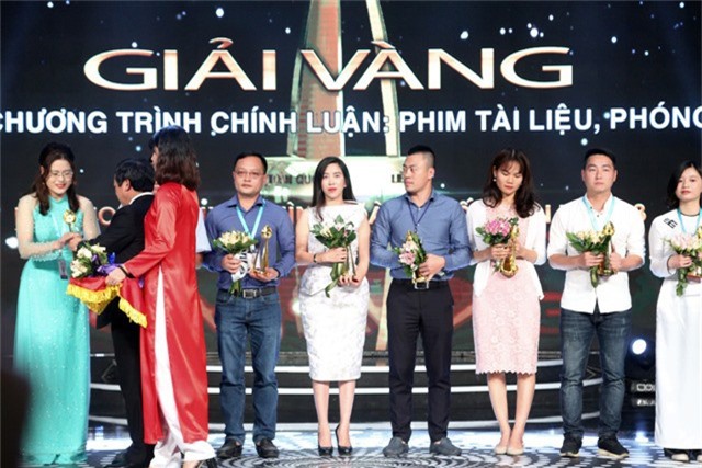 Nữ phóng viên điều tra vụ bảo kê chợ Long Biên: Giải Vàng LHTHTQ 38 đã tiếp thêm ngọn lửa nghề - Ảnh 2.