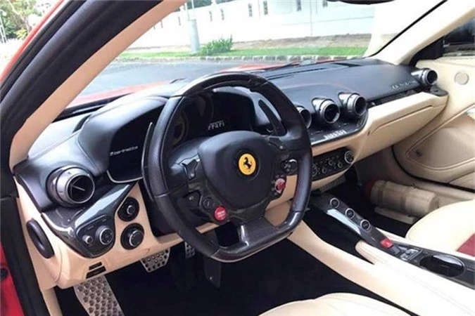 Sieu xe Ferrari F12 Berlinetta hon 20 ty lan banh tai Vung Tau-Hinh-4