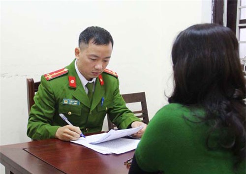 Quý bà mất hơn 2 tỉ đồng cho bạn trai ngoại quốc quen qua mạng