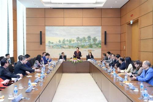 Chủ tịch Quốc hội mong cộng đồng doanh nghiệp phản hồi về khó khăn, vướng mắc