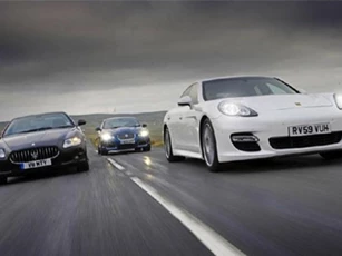 Choáng với tiền lãi một ngày của Porsche:  153 USD mỗi giây, 13 triệu mỗi ngày