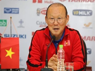 HLV Park Hang-seo: "Đình Trọng có thể trở lại đội tuyển Việt Nam"