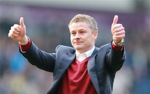 Không phải Solskjaer, huyền thoại M.U này mới là chủ "ghế nóng" sau mùa giải 2018/19