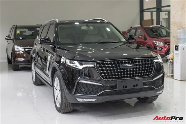 SUV Trung Quốc giá rẻ, nhiều option, độ như xe sang - Hiện tượng của làng xe Việt 2018. Trong năm 2018, những mẫu xe Trung Quốc tạo sức hút nhờ mức giá rẻ hơn rất nhiều so với các đối thủ Nhật, Hàn, trong khi sở hữu nhiều công nghệ hào nhoáng. (CHI TIẾT)