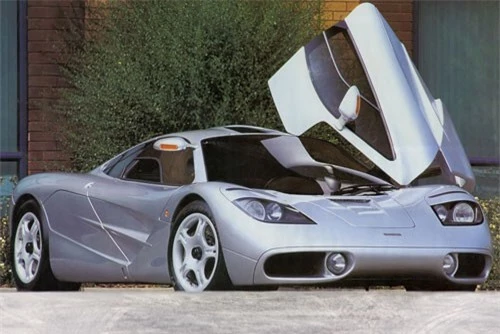 6. McLaren F1 Clinic Model 1992 (giá: 3 USD).