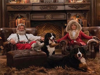 Nữ diễn viên 73 tuổi hạnh phúc bên bạn trai kém 6 tuổi