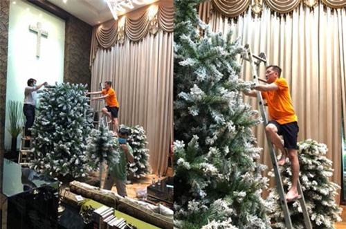 Đàm Vĩnh Hưng không mở cửa "vườn Giáng sinh thần thánh" khiến fan tiếc nuối