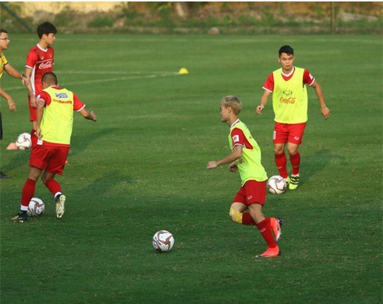 Hết chấn thương, Văn Toàn "lấy may" bằng... "vũ khí của CR7"