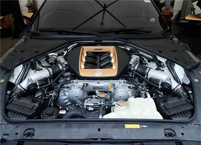 Xem chế tạo thủ công siêu xe Nissan GT-R50 by Italdesign ảnh 14