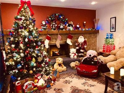 Cùng xem gia đình Việt ở Mỹ tự tay trang trí tổ ấm lung linh đón Giáng sinh về