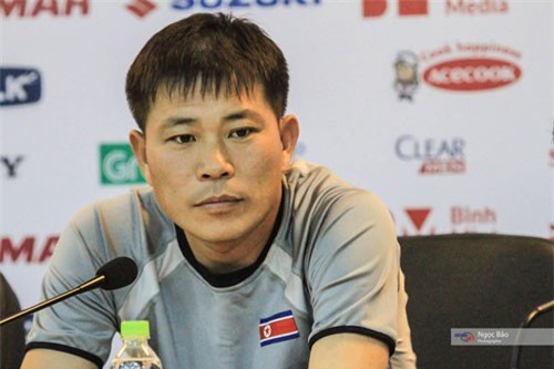 Hòa ĐT Việt Nam, HLV Triều Tiên chê học trò chơi dưới sức