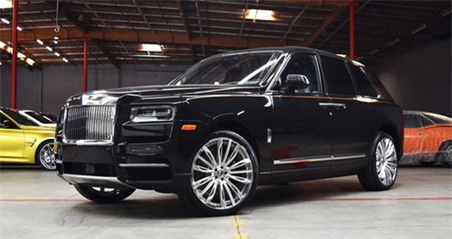 Siêu xe Rolls-Royce Cullinan độ vành 22 inch cực chất của Forgiato