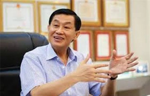 Mới đây, Tập đoàn đa quốc gia IPP của ông Johnathan Hạnh Nguyễn có công văn gửi Bộ trưởng Bộ Giao thông vận tải xin đầu tư Nhà ga hành khách T3 Cảng hàng không quốc tế Tân Sơn Nhất. Dự án ước tính có tổng mức đầu tư lên tới 11.659 tỷ đồng, với thời gian hoàn vốn khoảng 23 năm.