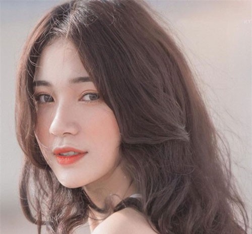 Cô giáo tương lai đẹp như diễn viên