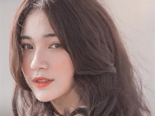 Cô giáo tương lai đẹp như diễn viên