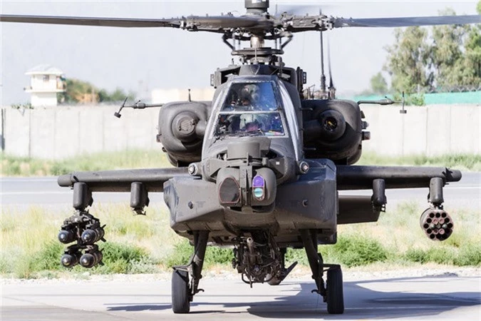 Do suc truc thang AH-64 va Ka-52: 