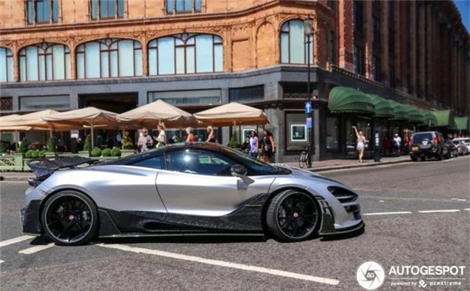 mansory 720s the he dau tien bi 