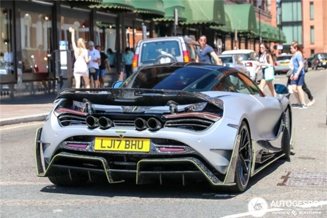 mansory 720s the he dau tien bi 