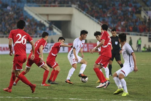 CLIP: ĐT Việt Nam ‘đánh rơi’ chiến thắng trước CHDCND Triều Tiên
