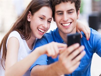 Đừng giấu kín tình yêu như món quà không tặng