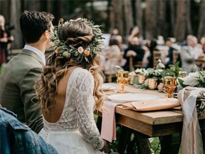 5 kiểu quần áo tuyệt đối chớ diện đến đám cưới