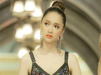 Hương Giang sửng sốt khi giám khảo The Tiffany cãi nhau kịch liệt, đòi bỏ ghế nóng đi về