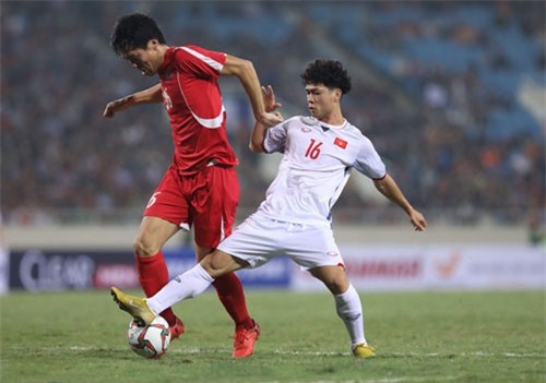 "Tôi chờ đợi Công Phượng tỏa sáng, mang về chiến thắng ở Asian Cup cho Việt Nam"