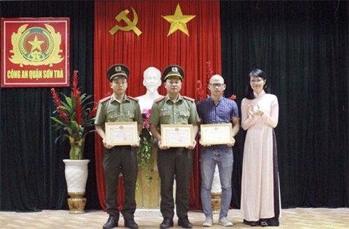 Đà Nẵng: Phá đường dây đánh bạc qua mạng có nhiều người nước ngoài