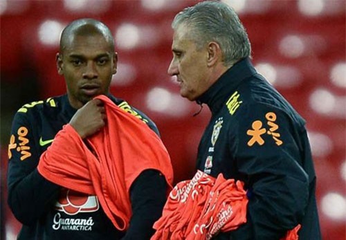 Bị CĐV đối xử ‘độc ác’, sao Brazil đột ngột bỏ tuyển 