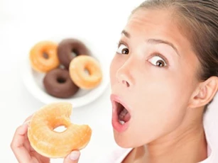 CLIP: 4 bài massage giúp giảm cơn thèm ăn hiệu quả