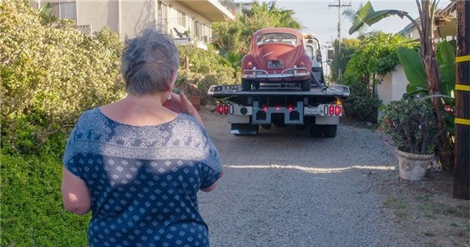 “Bọ cổ” Beetle của bà lão 73 tuổi được Volkswagen phục chế như mới ảnh 3