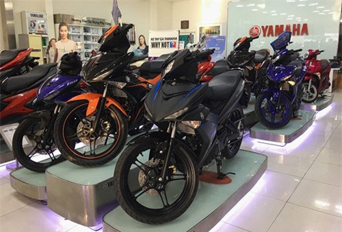 Yamaha Exciter và Honda SH đồng loạt ‘đội giá' dịp cuối năm