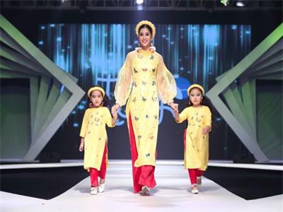 Hoa hậu Tiểu Vy, Phương Khánh, Thanh Hằng, Lệ Hằng đọ vẻ quyến rũ