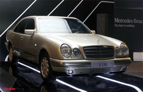 Lắp ráp xe sang tại Việt Nam - hai số phận ngược chiều của Mercedes-Benz và BMW