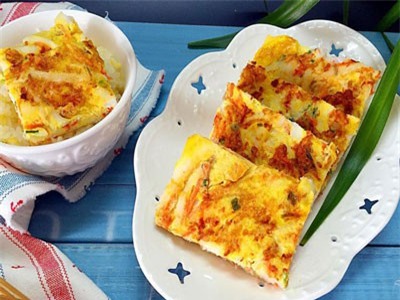 Bé nào lười ăn cá, mẹ làm ngay món trứng chiên kiểu này đảm bảo bé ăn 'thun thút'