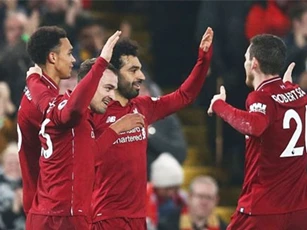 Hạ Newcastle 4-0, Liverpool xây chắc ngôi đầu