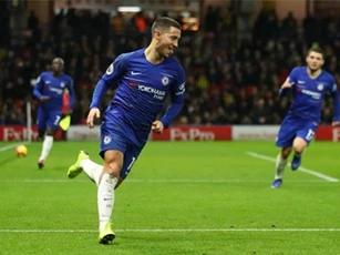 Hazard lập cú đúp, Chelsea tìm lại niềm vui