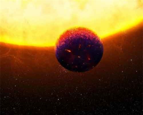 Choáng ngợp hành tinh màu hồng ngọc trong Hệ Mặt Trời