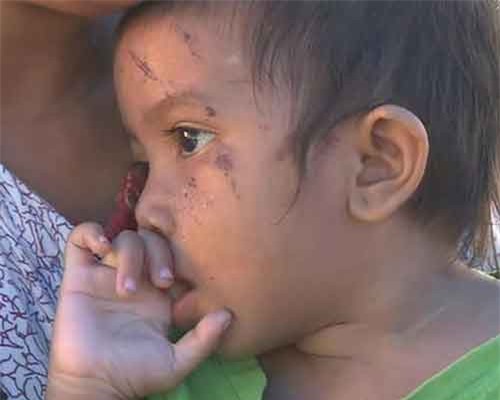 Những sự sống sót thần kỳ của con người khi thiên tai