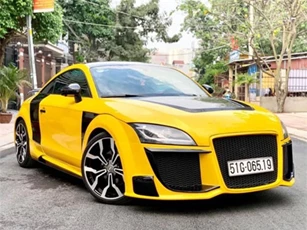 Audi TT độ kiểu R8 hầm hố hơn hẳn, rao bán ngang Toyota Altis