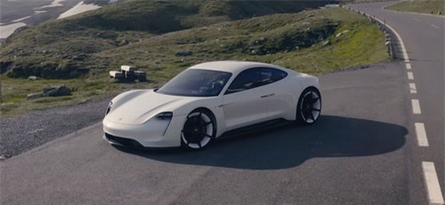 Porsche Taycan sẽ có giá từ 90.000 USD